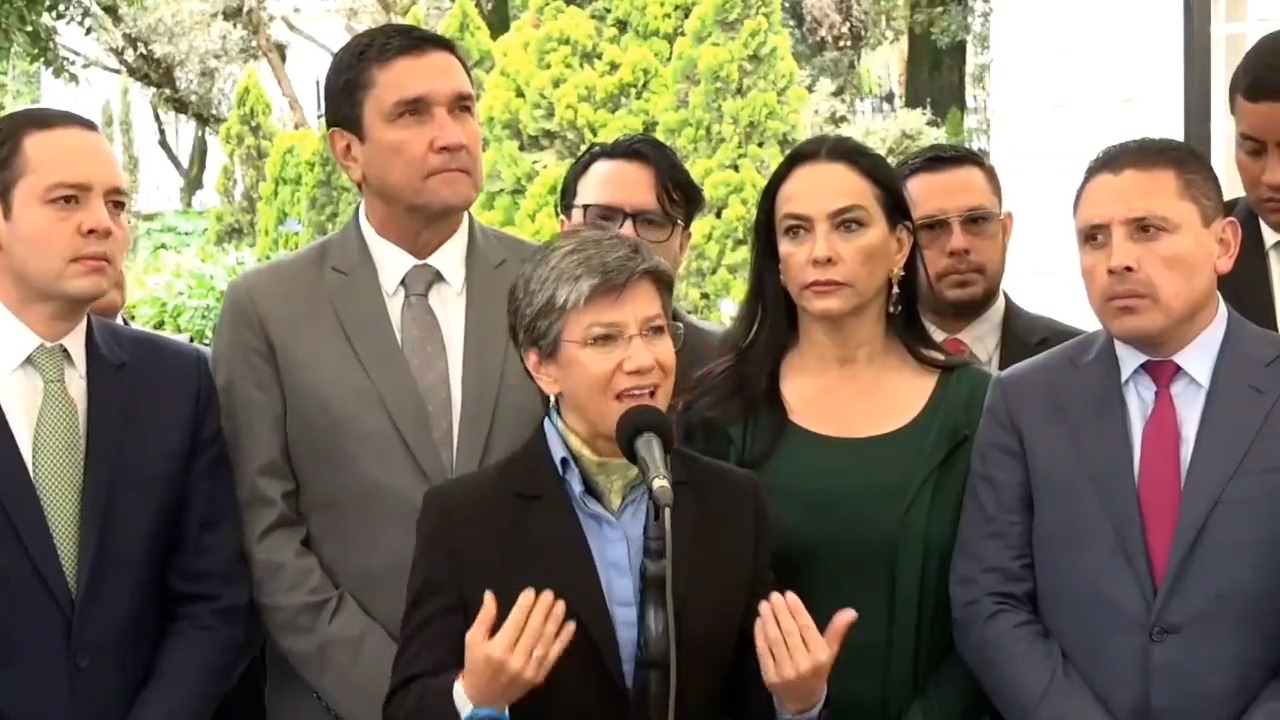 Rueda de prensa de la alcaldesa Claudia López