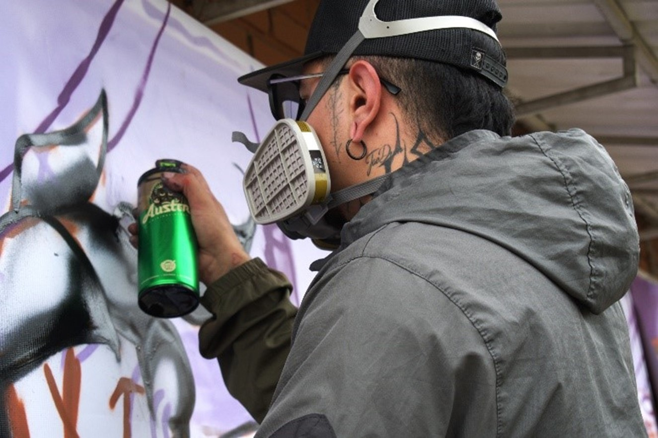 Joven de la localidad de Kennedy