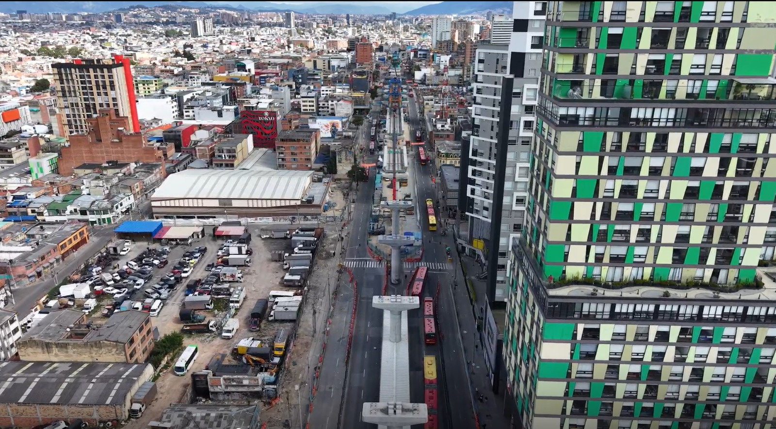 Vista aérea de la Caracas sobre la calle 57