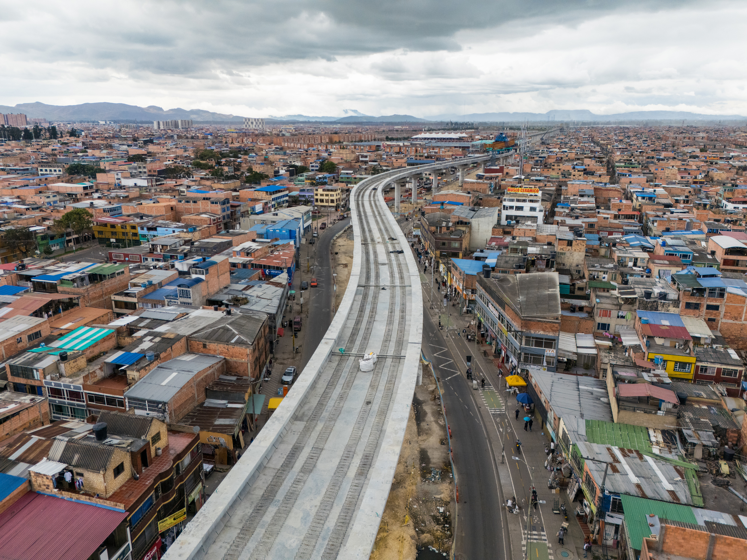 Viaducto construido de la L1MB